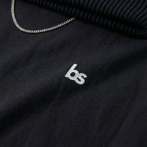 basics. black. bhakty.store